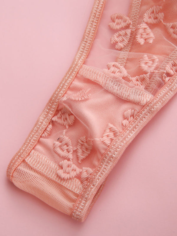 Women's Sexy Lace Embroidery Mesh See-Through Sexy Lingerie Three-piece Set kakaclo