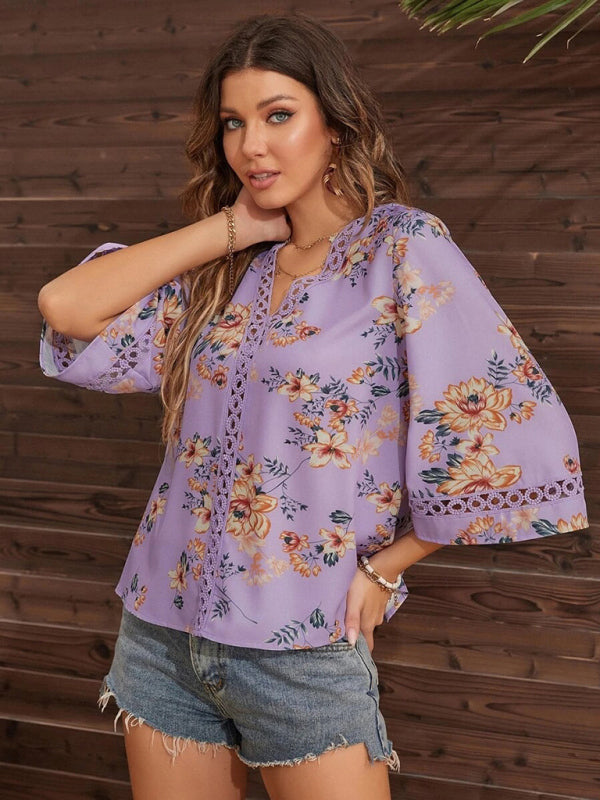V-neck printed patchwork lace flared sleeve top BLUE ZONE PLANET