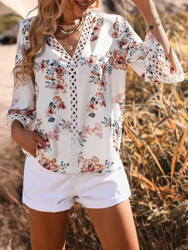 V-neck printed patchwork lace flared sleeve top BLUE ZONE PLANET