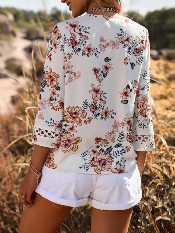 V-neck printed patchwork lace flared sleeve top BLUE ZONE PLANET