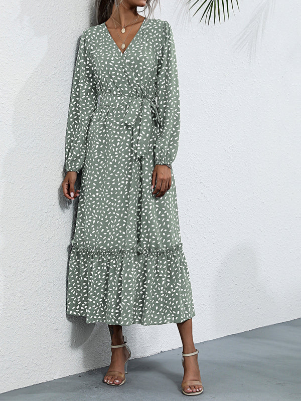 black polka dot long-sleeved dress kakaclo