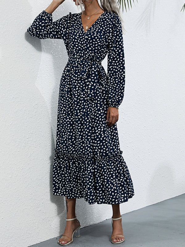 black polka dot long-sleeved dress kakaclo