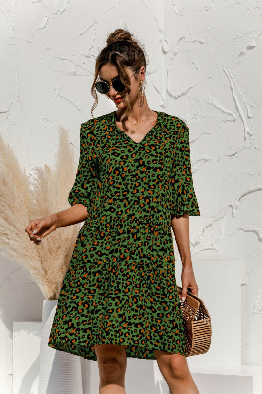 Blue Zone Planet | V-neck trumpet sleeve cake style stitching dress BLUE ZONE PLANET