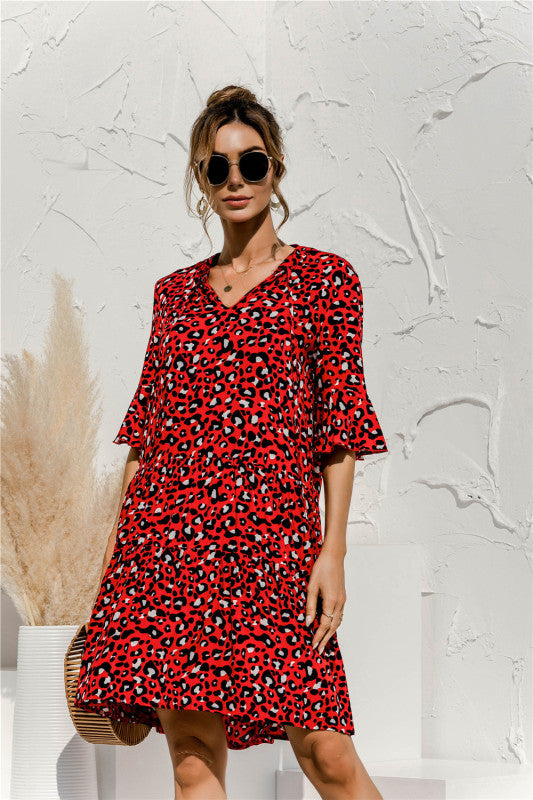 Blue Zone Planet | V-neck trumpet sleeve cake style stitching dress BLUE ZONE PLANET