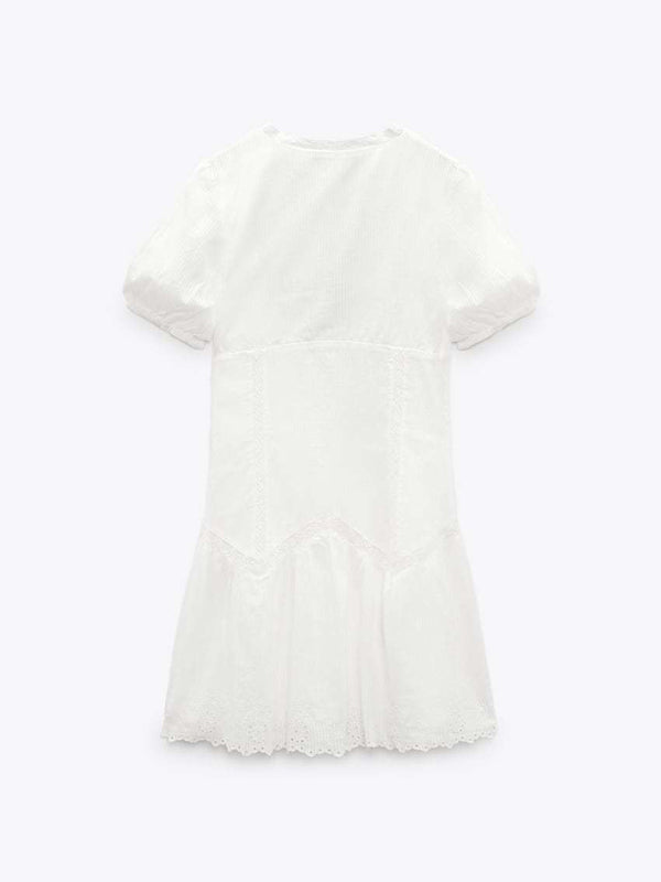 French niche fluffy sleeves V-neck waist cut-out embroidery dress kakaclo