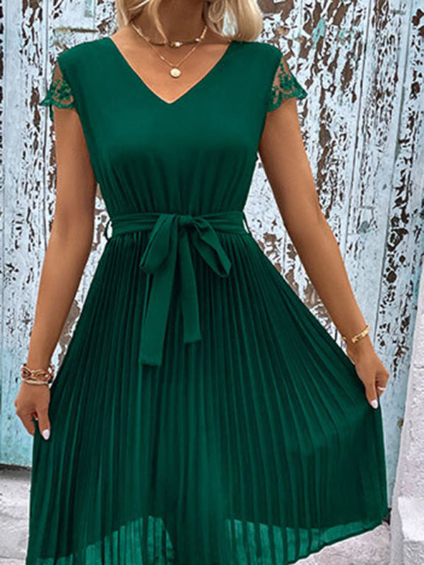 lace stitching solid color pleated dress kakaclo