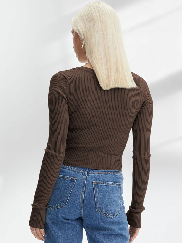 Blue Zone Planet | Elegant long-sleeved v-neck knitted top kakaclo