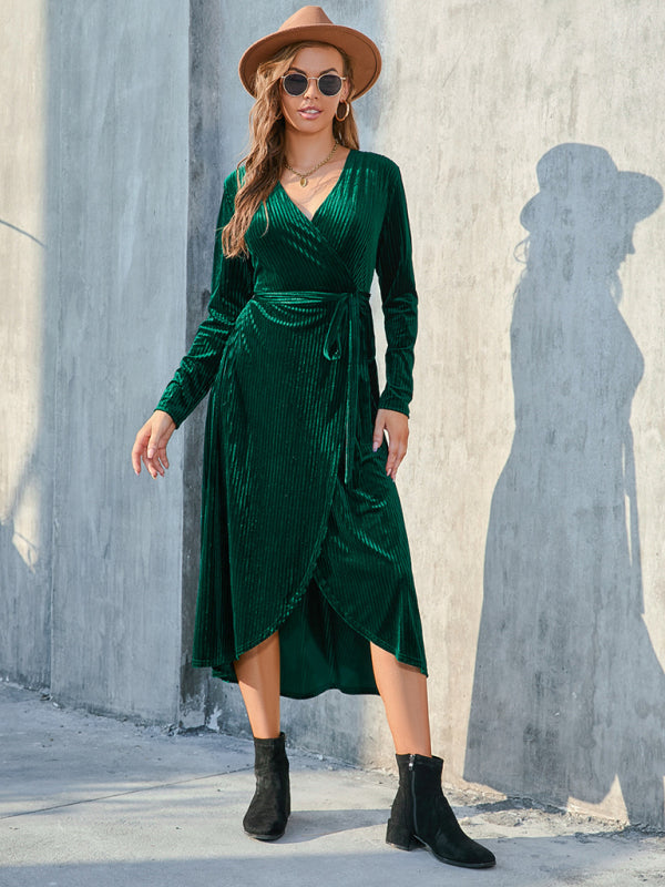 Slit strappy gold velvet mid-length dress kakaclo
