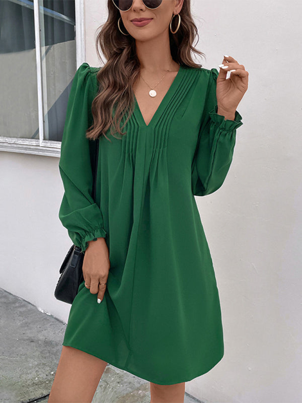 V-neck smocked long-sleeved dress BLUE ZONE PLANET
