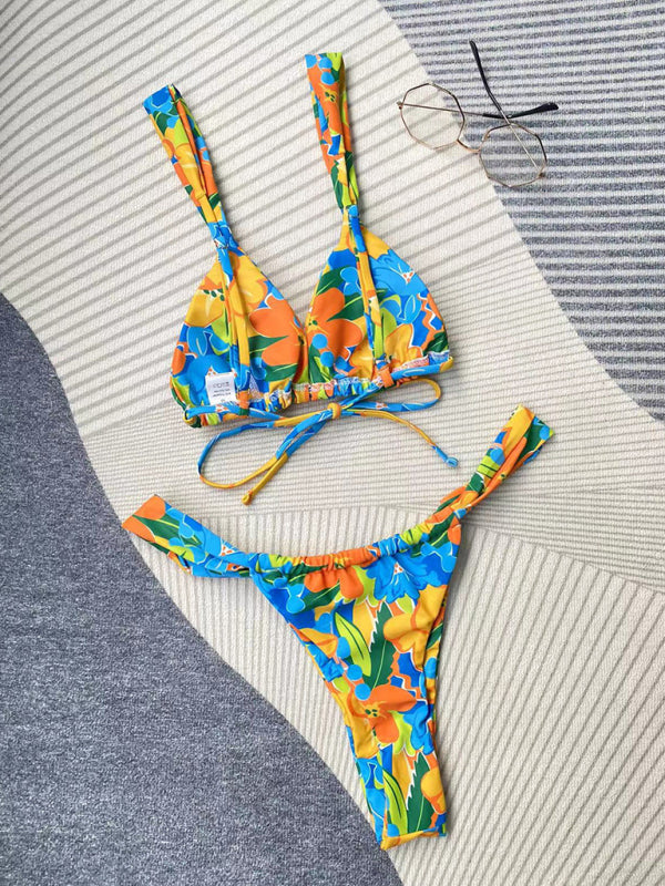 Women's fashion new printed strappy split bikini kakaclo