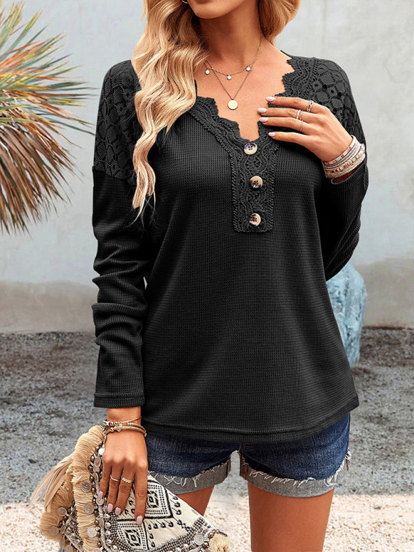lace V-neck buttoned knit top BLUE ZONE PLANET