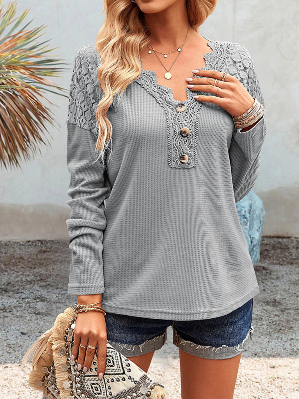 lace V-neck buttoned knit top BLUE ZONE PLANET