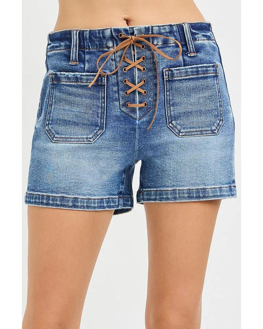 Sustainable Fashion for Short Waisted Women: What Works?