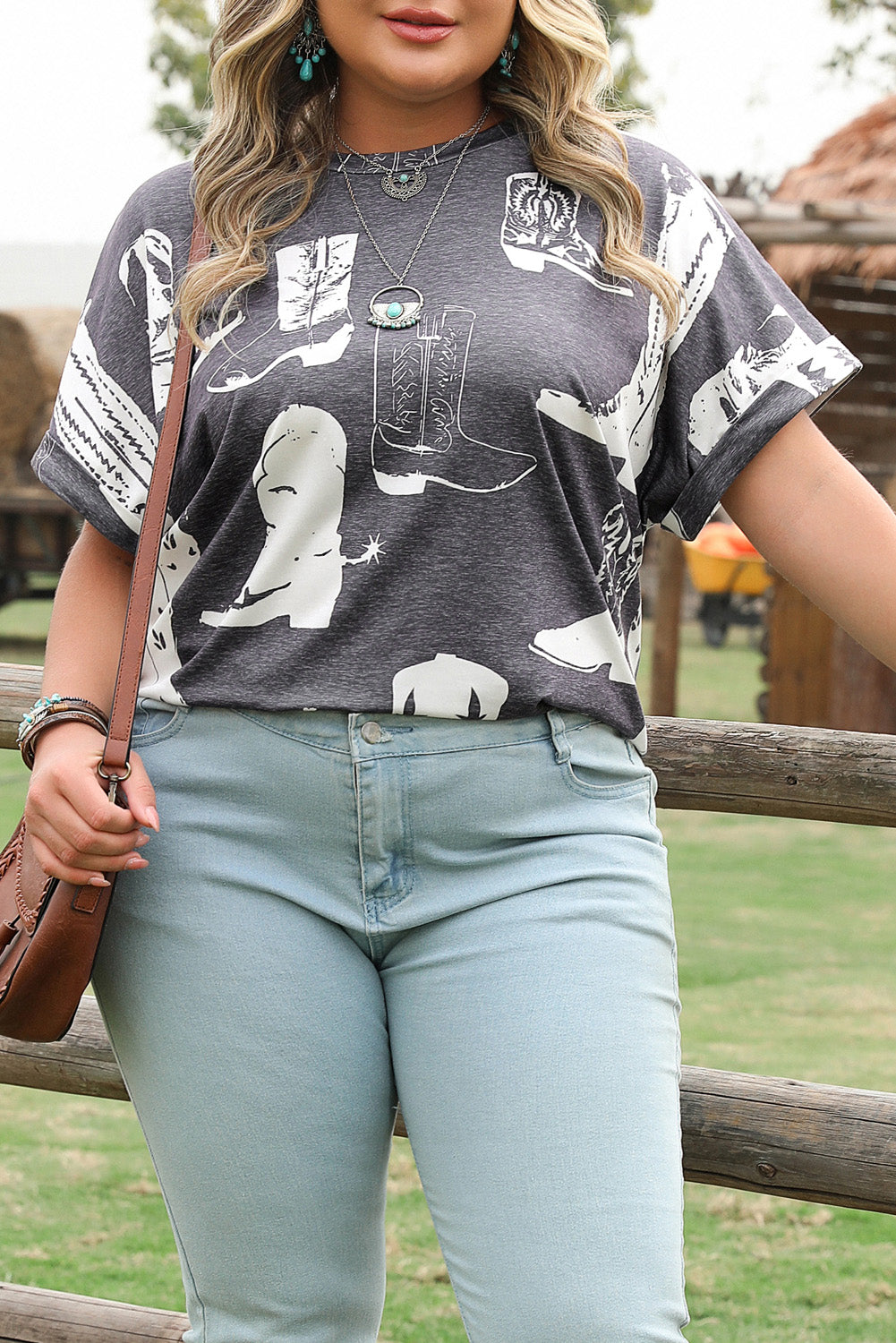 Gray Plus Size Western Boots Print Crew Neck T Shirt-Plus Size/Plus Size Tops/Plus Size Tops & Tees-[Adult]-[Female]-2022 Online Blue Zone Planet
