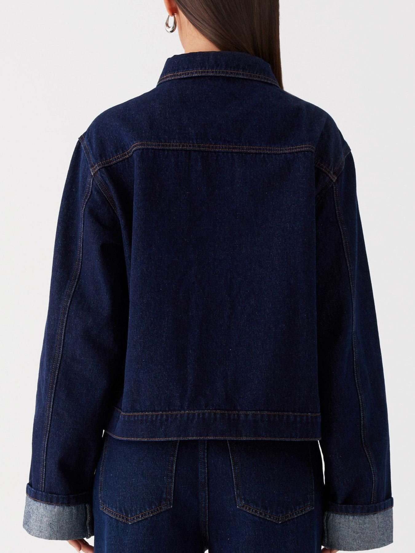 022ebef1-291d-4a14-9d5d-a411357be15d-Max