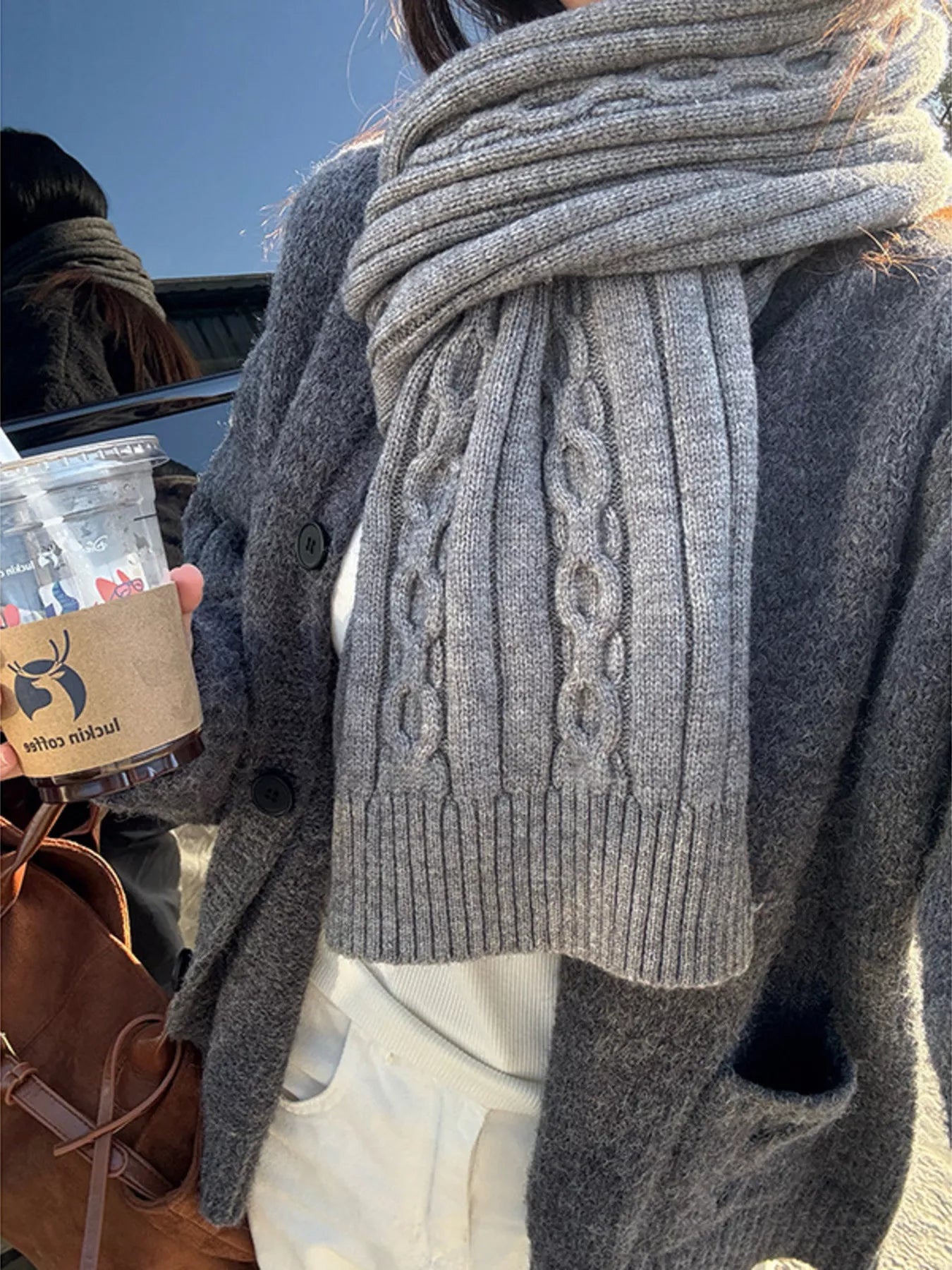 02ac6e73dd5343baadec04c37434fae8-Max-Origin