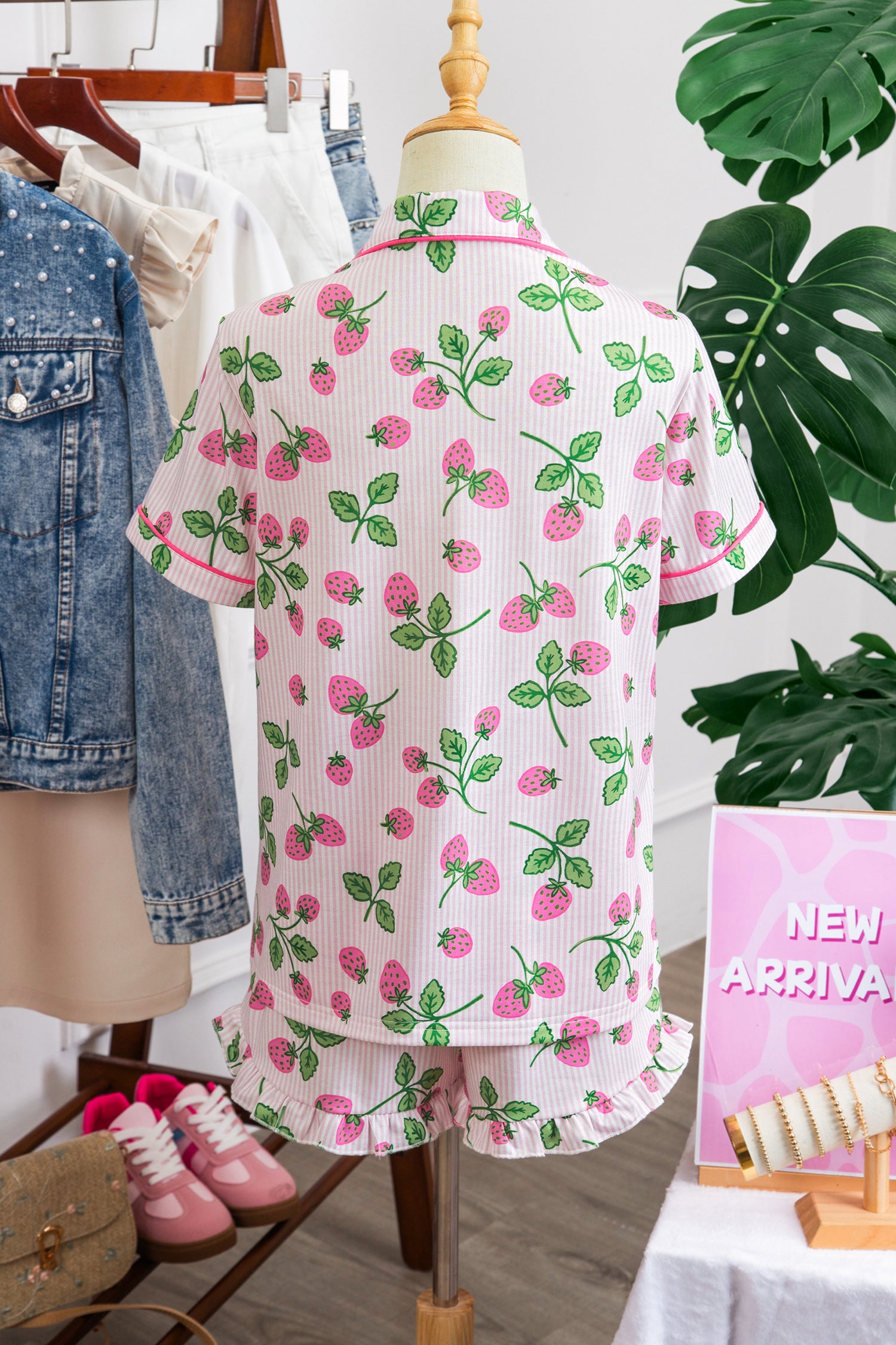 Pink Striped Strawberry Print Lapel Shirt Drawstring Shorts 2pcs Pajama Set-Loungewear & Sleepwear/Sleepwear-[Adult]-[Female]-2022 Online Blue Zone Planet