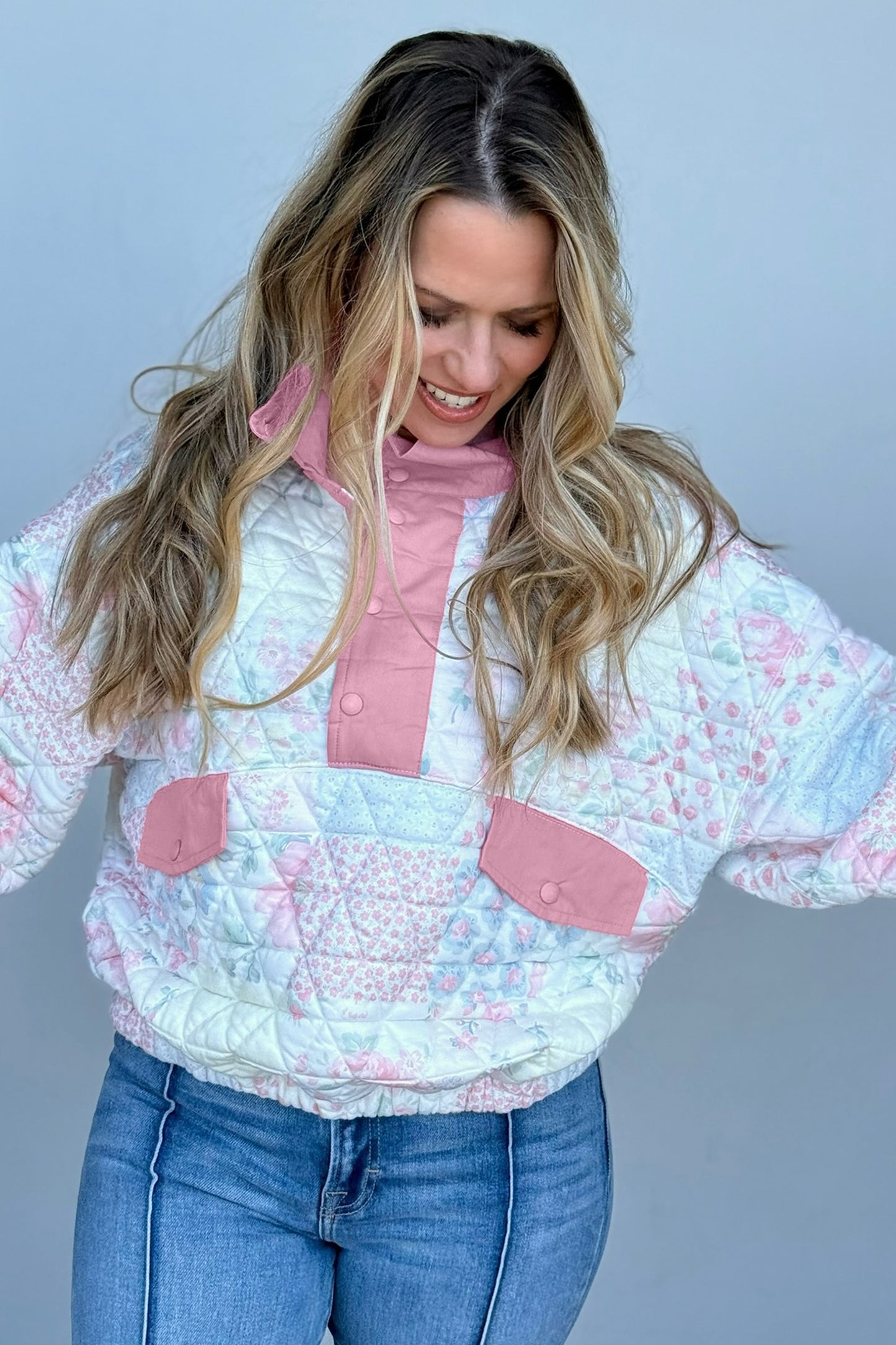 Pink Floral Quilted V-Neck Plus Size Fake Pocket Sweatshirt-Plus Size/Plus Size Sweatshirts & Hoodies-[Adult]-[Female]-2022 Online Blue Zone Planet