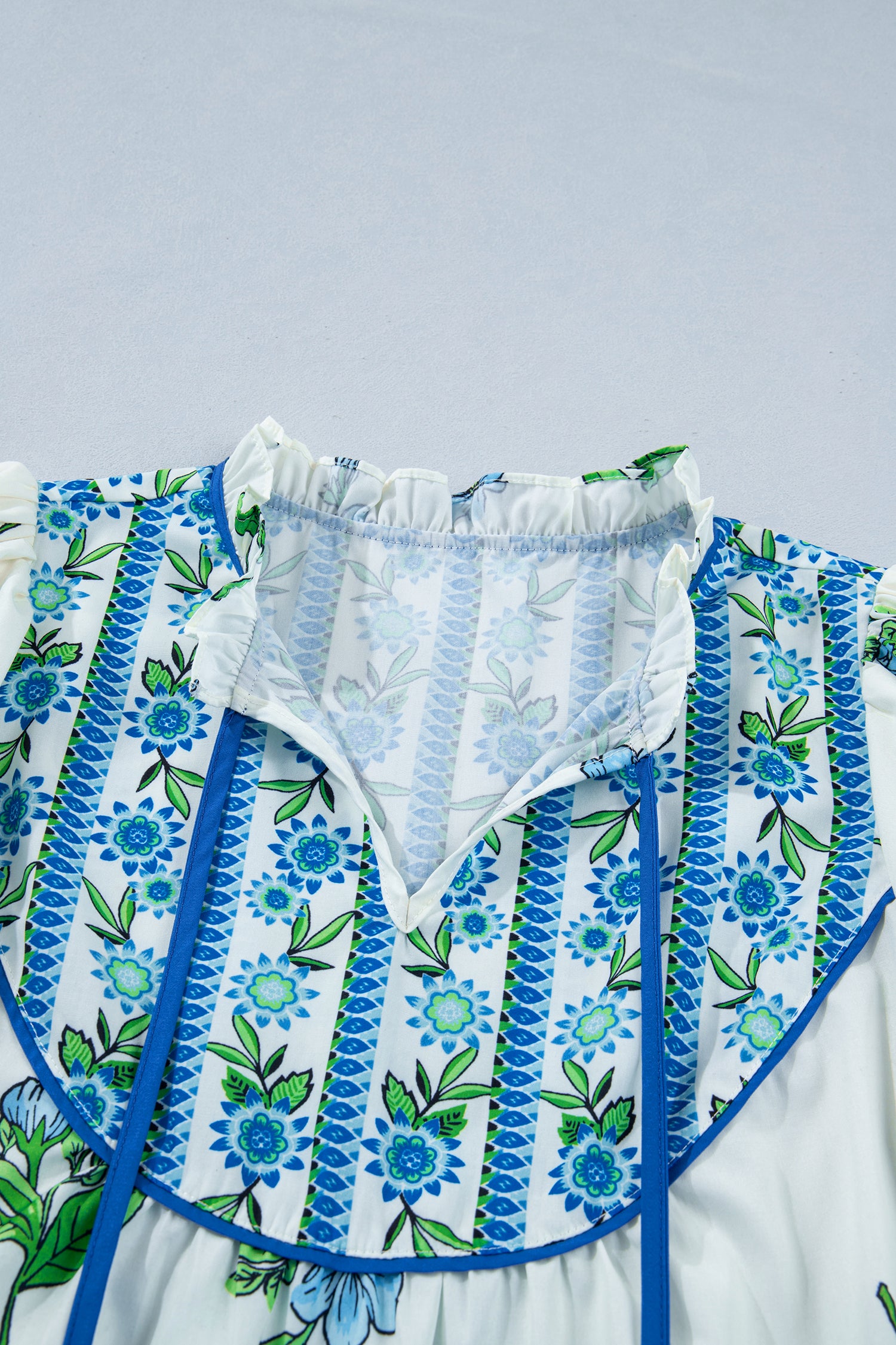 White Floral Print Contrast Trim Tie Neck Blouse-Tops/Blouses & Shirts-[Adult]-[Female]-2022 Online Blue Zone Planet