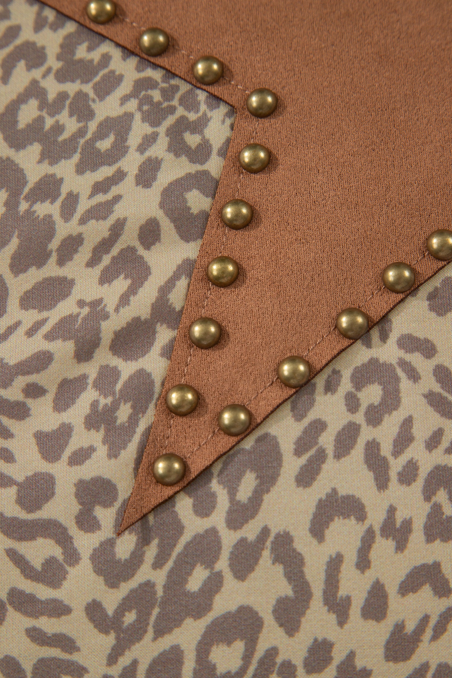 Khaki Leopard Retro Studded Star Patch Loose Tee-Tops/Tops & Tees-[Adult]-[Female]-2022 Online Blue Zone Planet