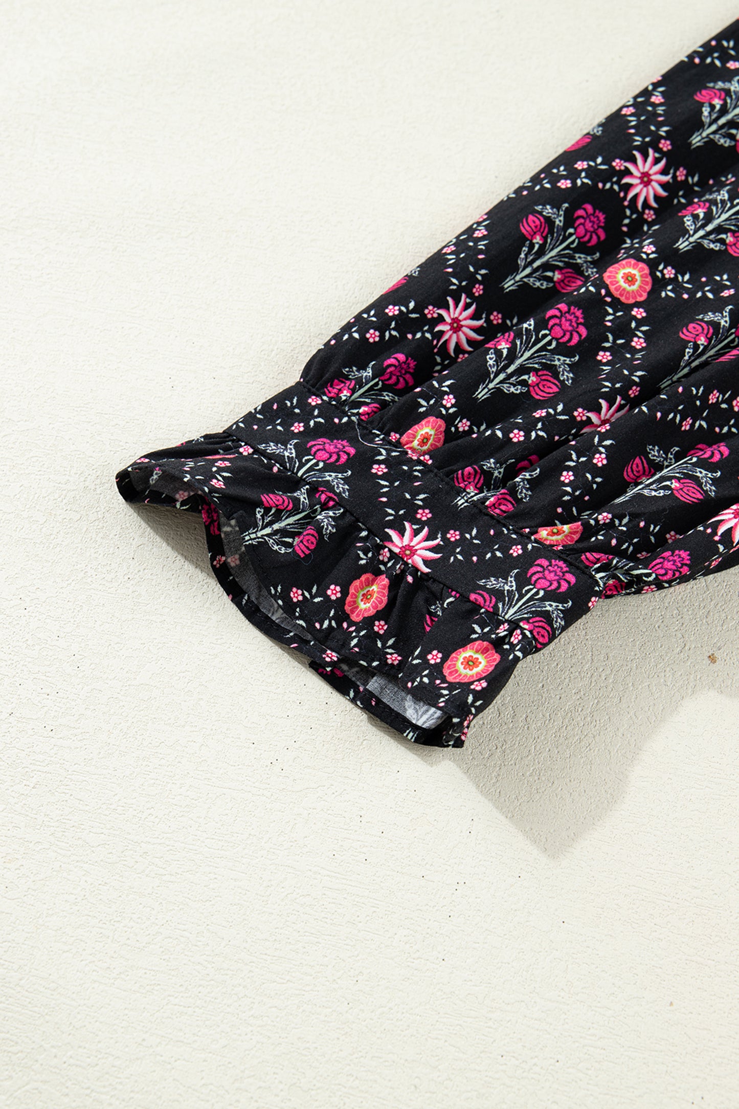 Black Contrast V Neckline Bracelet Sleeve Vintage Floral Blouse-Bracelet-[Adult]-[Female]-2022 Online Blue Zone Planet