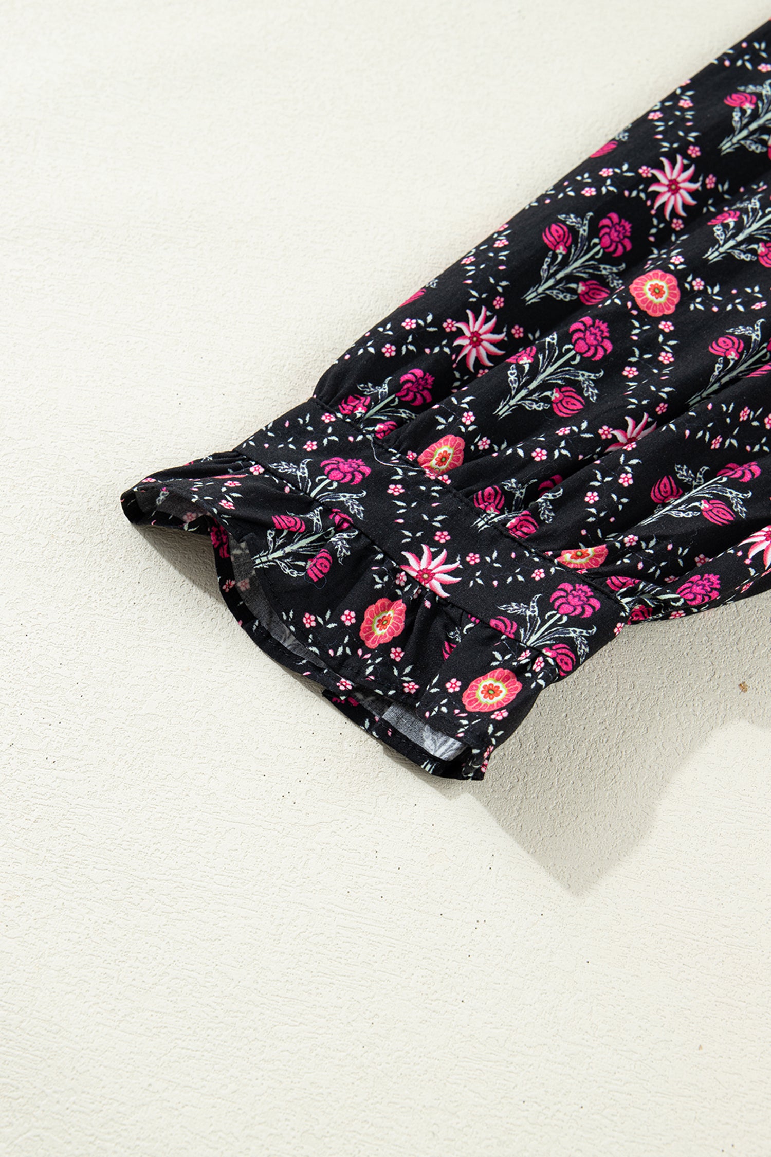 Black Contrast V Neckline Bracelet Sleeve Vintage Floral Blouse-Bracelet-[Adult]-[Female]-2022 Online Blue Zone Planet