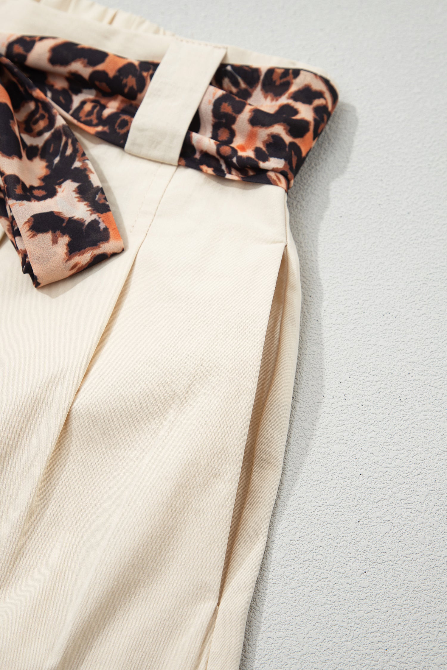 Oatmeal Leopard Contrast Sash Belt Pleated Wide Leg Shorts-Bottoms/Casual Shorts-[Adult]-[Female]-2022 Online Blue Zone Planet