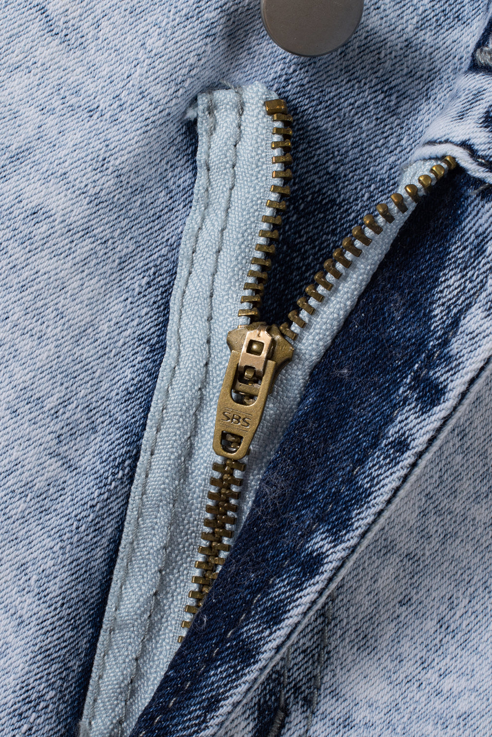 Light Blue Acid Wash Crossed Raw Edge Denim Shorts-Bottoms/Denim Shorts-[Adult]-[Female]-2022 Online Blue Zone Planet