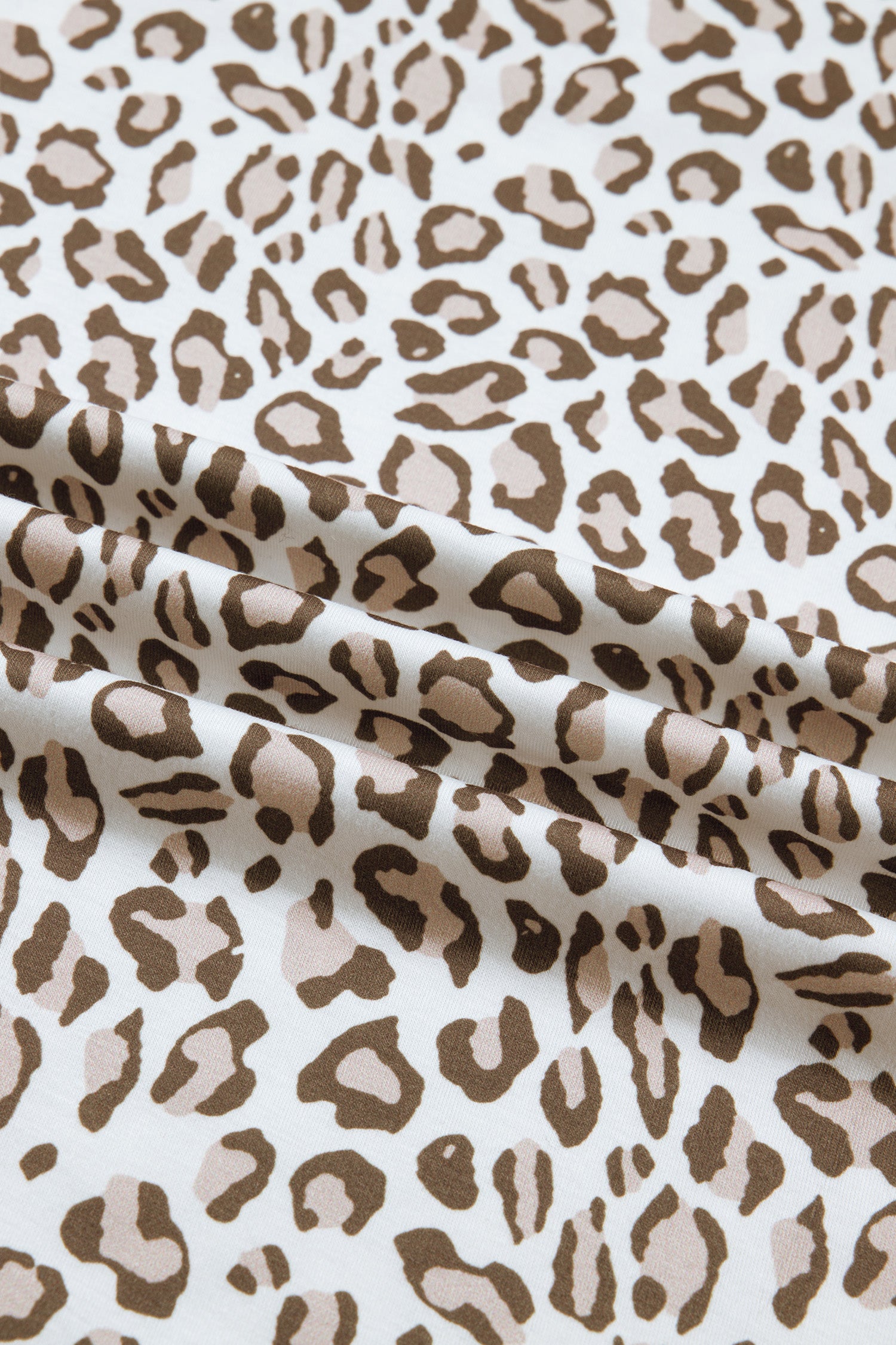 White Plus Size Leopard Print Round Neck T Shirt-Plus Size/Plus Size Tops/Plus Size Tops & Tees-[Adult]-[Female]-2022 Online Blue Zone Planet