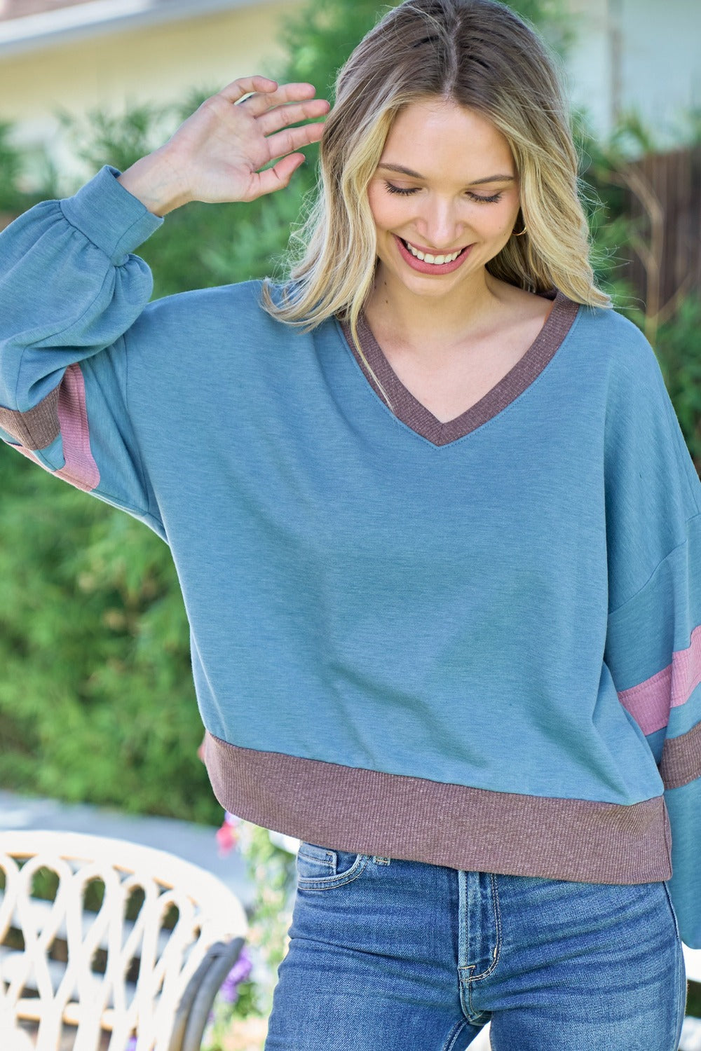 Hailey & Co Color Block V-Neck Cropped sweatshirt-TOPS / DRESSES-[Adult]-[Female]-2022 Online Blue Zone Planet