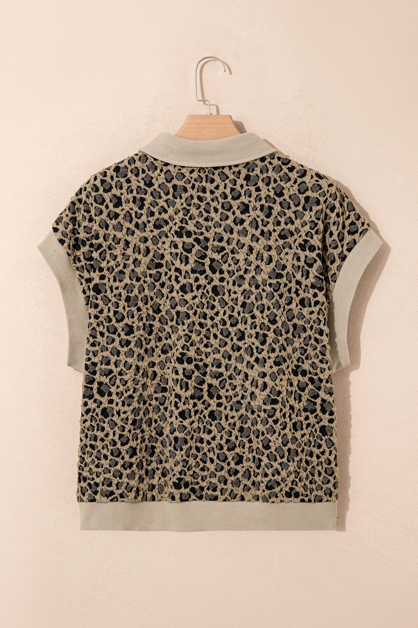 Beige Ribbed Patchwork Collar Cuffed Sleeve Leopard Plus Top-Plus Size/Plus Size Tops/Plus Size Tops & Tees-[Adult]-[Female]-2022 Online Blue Zone Planet