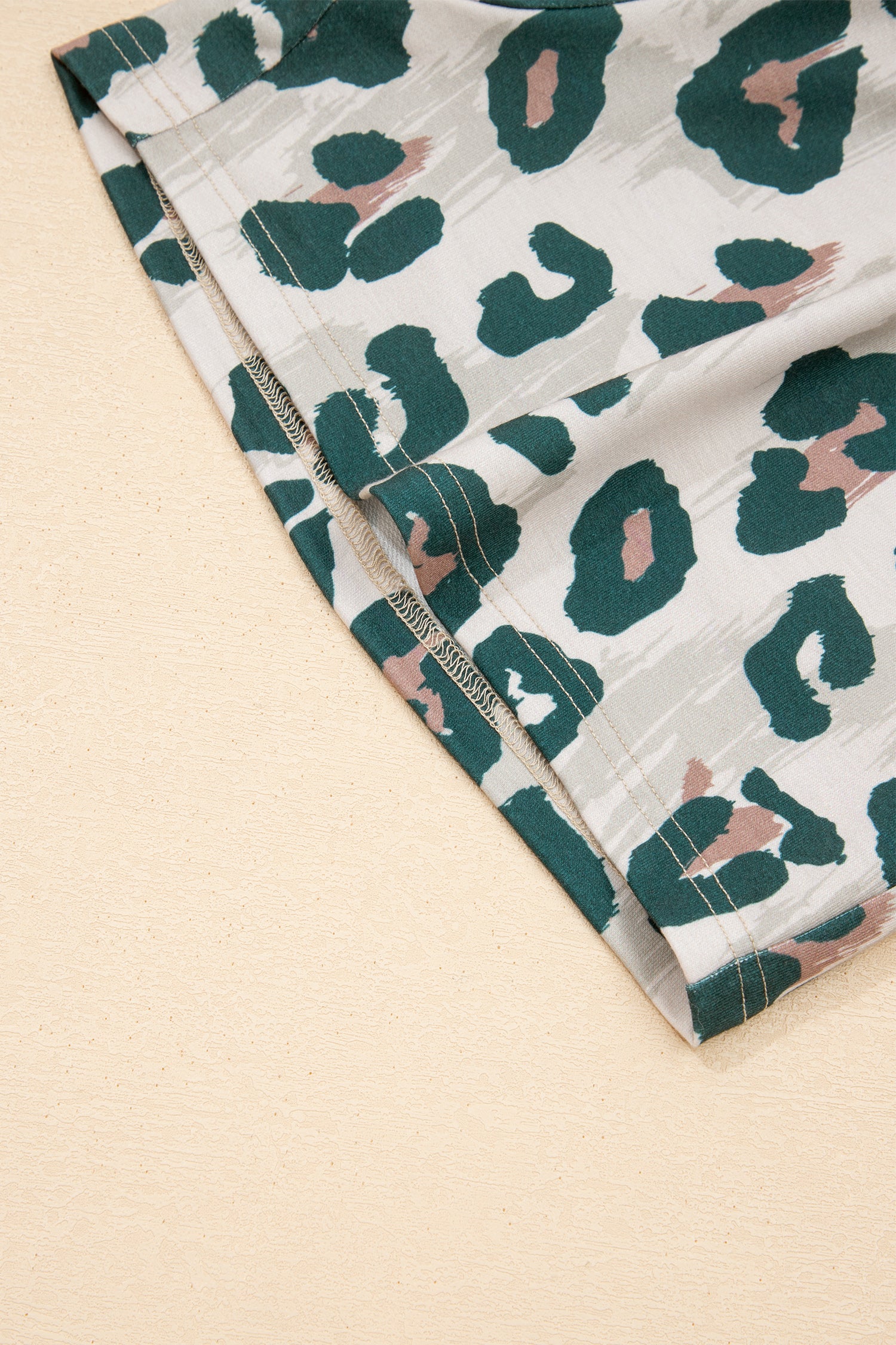 Brown Unique Leopard Print Contrast Trim Top Loose 2pcs Short Set-Two Piece Sets/Short Sets-[Adult]-[Female]-2022 Online Blue Zone Planet