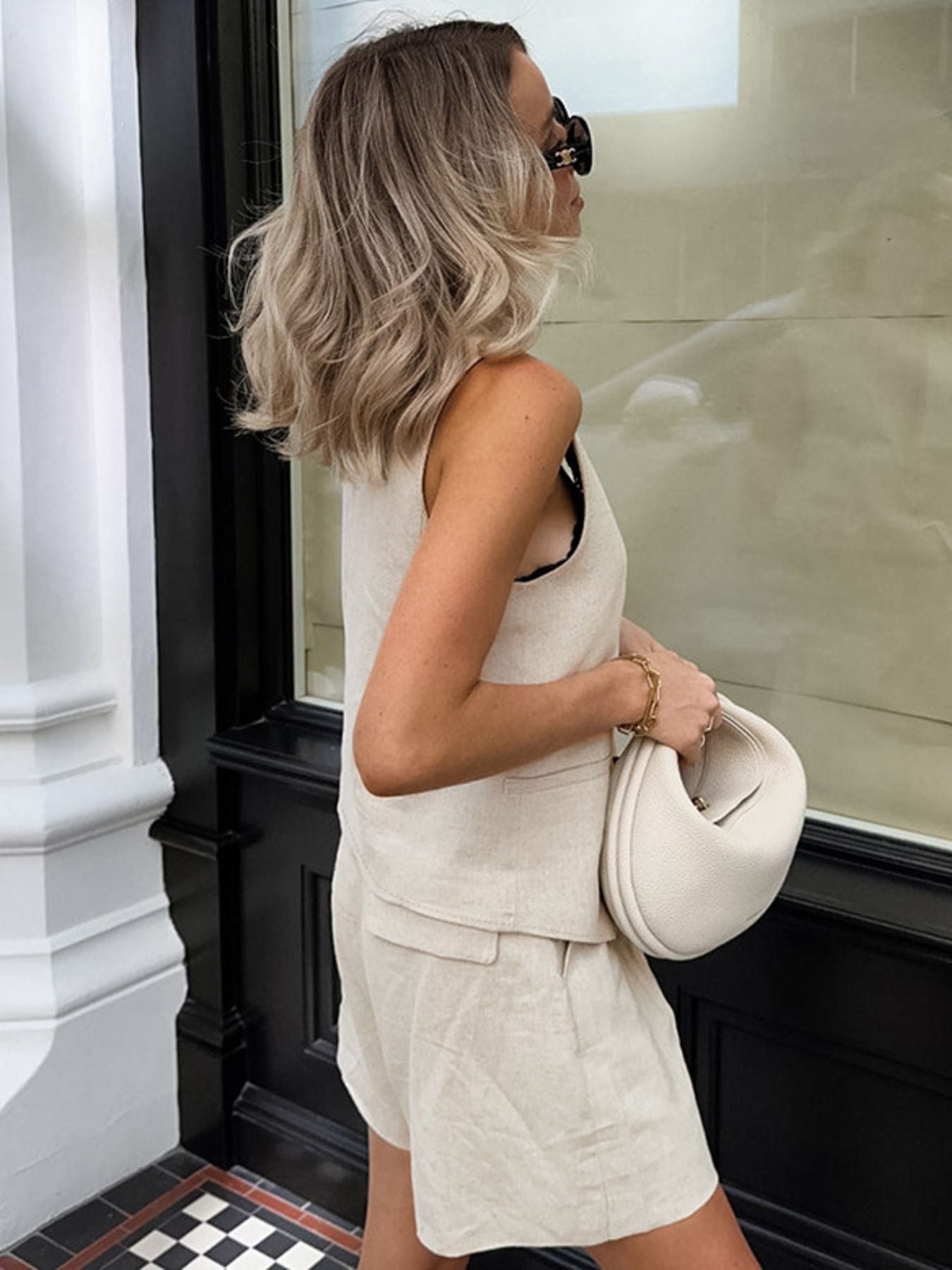 10bb546b-2fa6-4b1f-a02c-b56998ba1b0c-Max