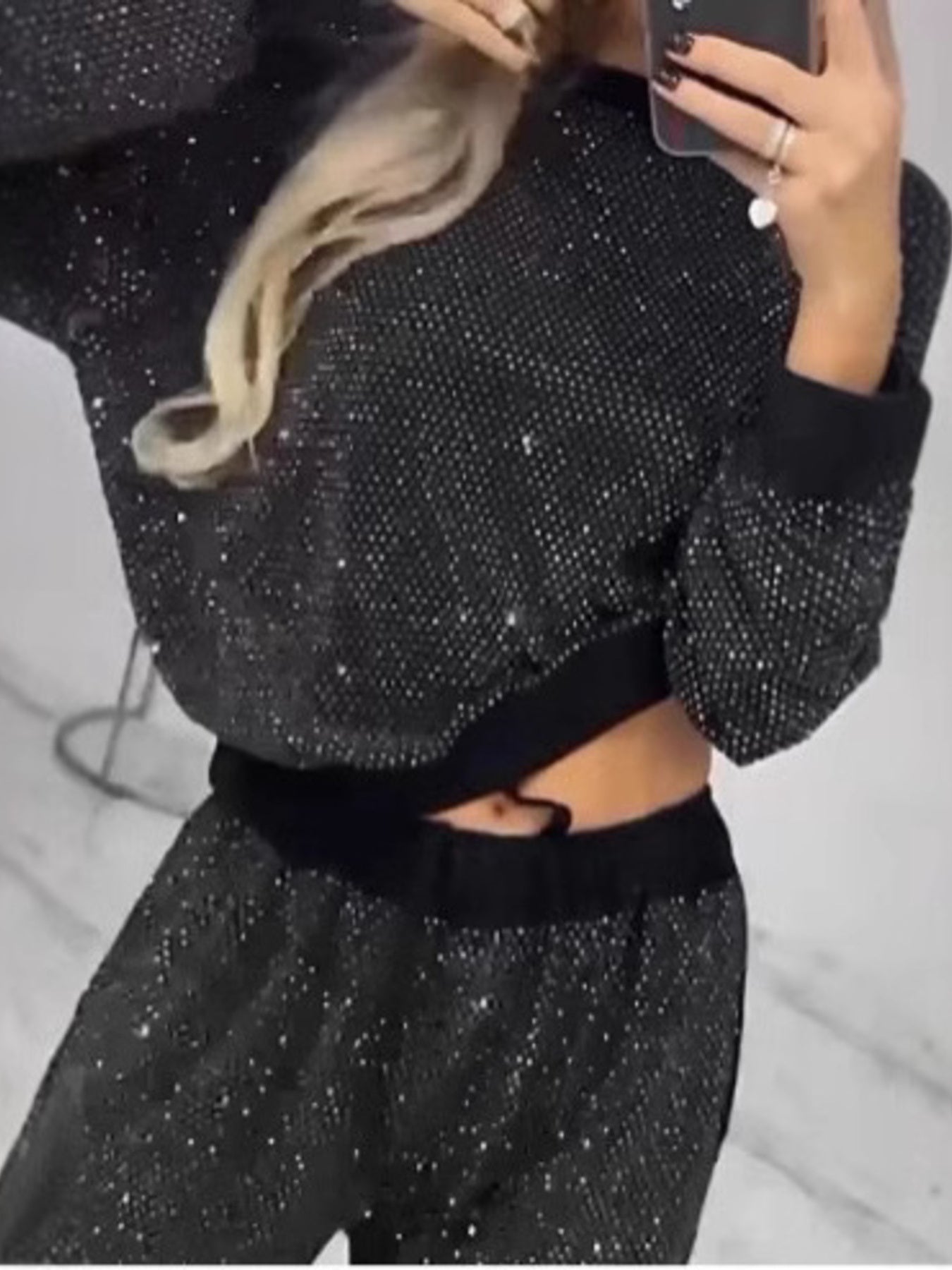 10fb744396744d588d86e3e38f4d21c9-Max