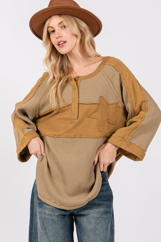 SAGE + FIG Star Applique Patch Exposed Seam Waffle Knit Top-TOPS / DRESSES-[Adult]-[Female]-Olive-S-2022 Online Blue Zone Planet