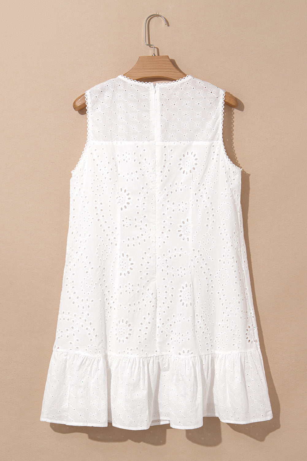 White Floral Eyelet Embroidered Sleeveless Shift Dress-Short Dresses-[Adult]-[Female]-2022 Online Blue Zone Planet