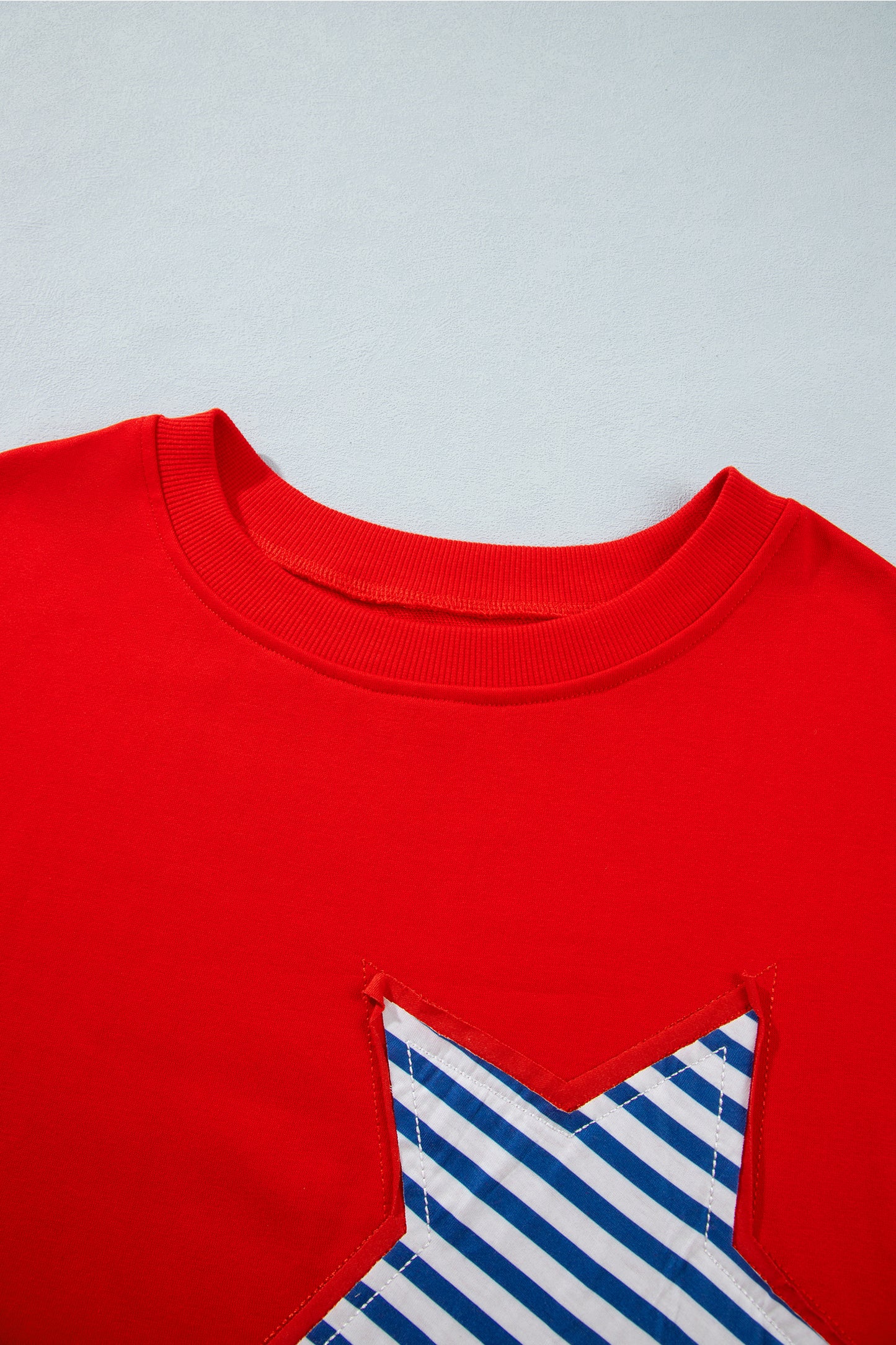 Fiery Red Patch Embroidery Star Colorblock Plus Size Sweatshirt