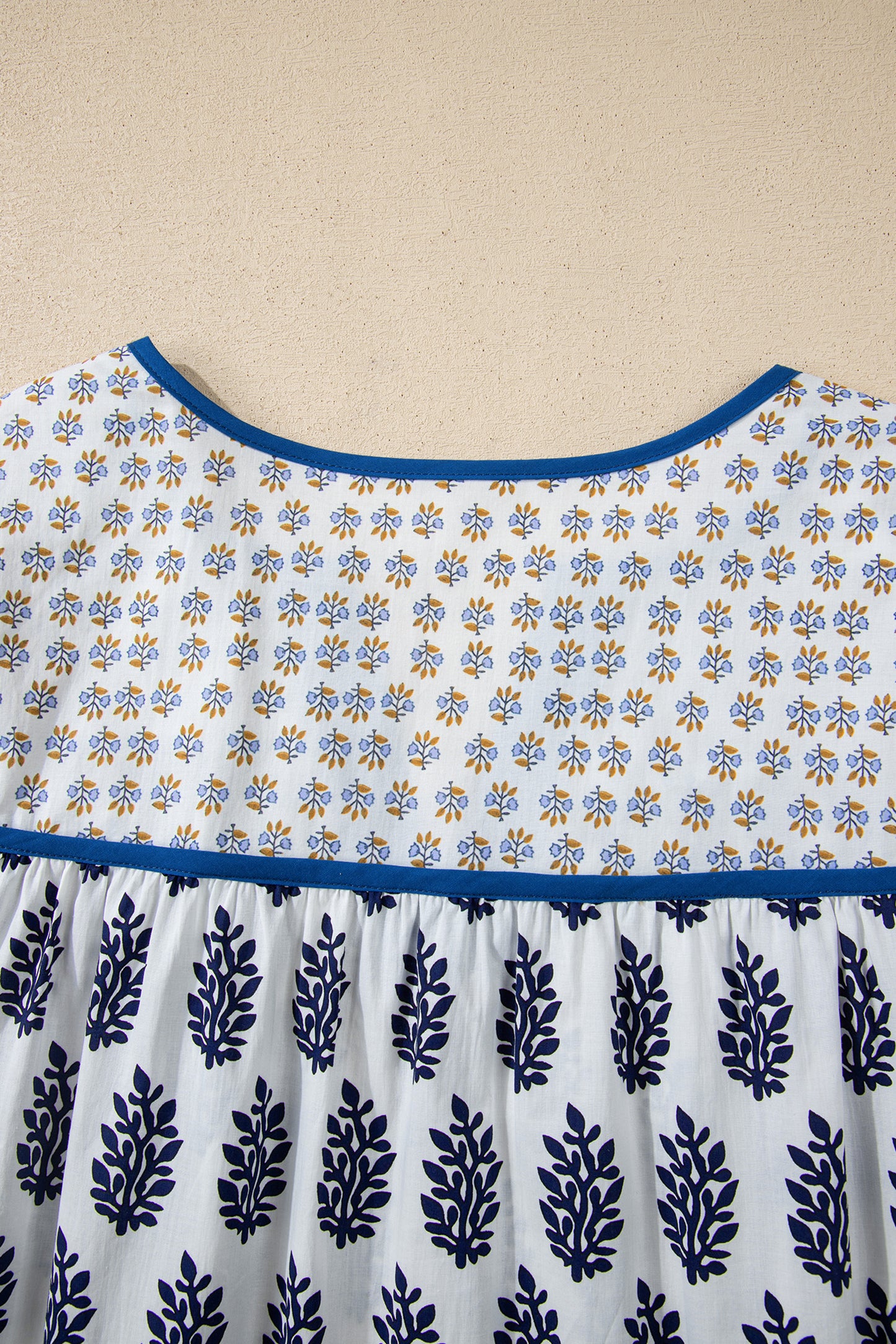 White Plus Size Boho Floral Print Contrast Trim Split Neck Puff Sleeve Patchwork Blouse-Plus Size/Plus Size Tops/Plus Size Blouses & Shirts-[Adult]-[Female]-2022 Online Blue Zone Planet