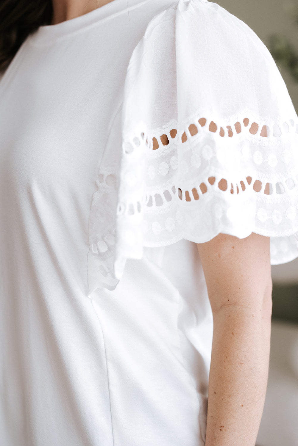 White Hollow Out Embroidered Short Sleeve O Neck Top-Tops/Tops & Tees-[Adult]-[Female]-2022 Online Blue Zone Planet