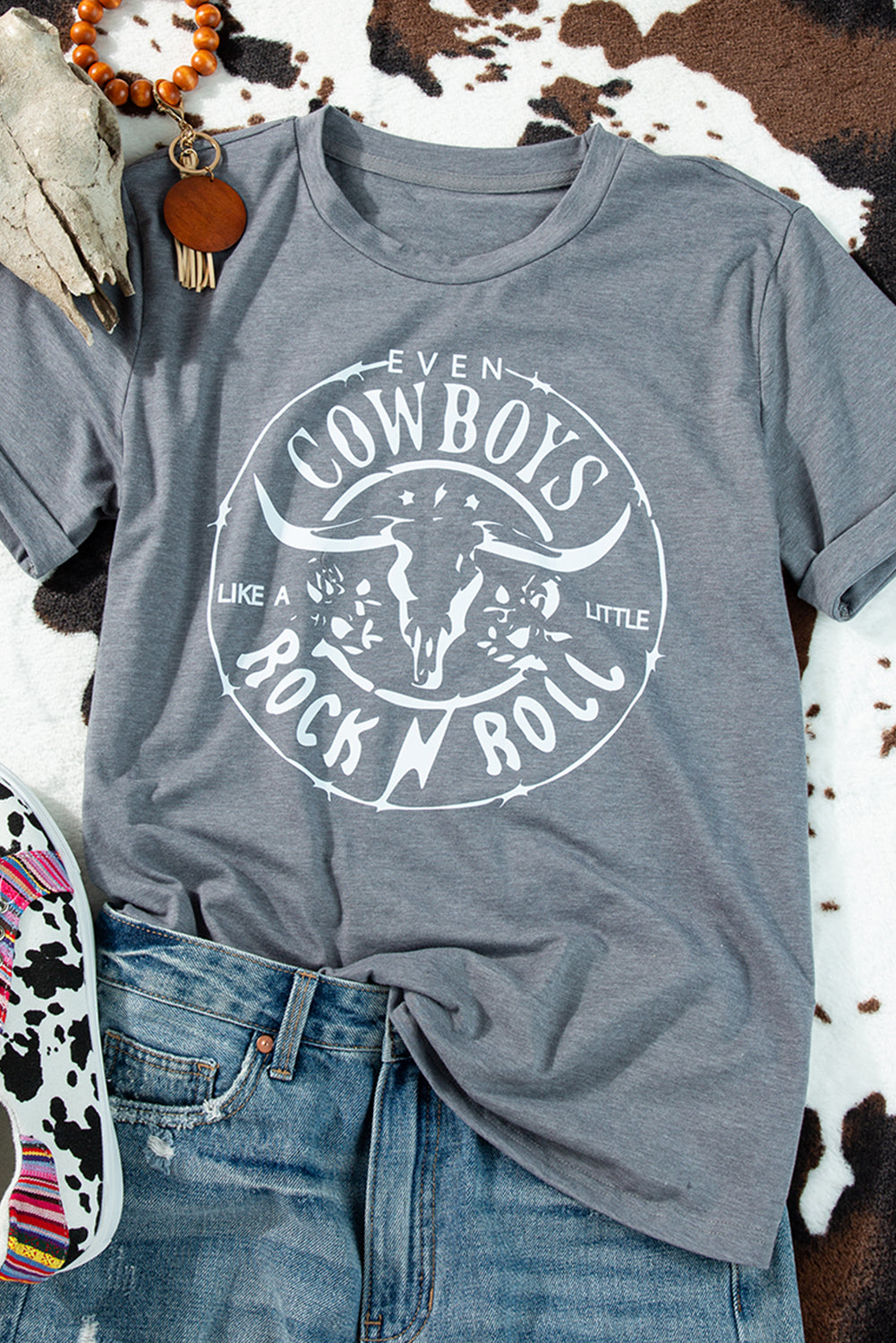 Gray Western Letter Steer Head Graphic Tee-Graphic/Graphic Tees-[Adult]-[Female]-2022 Online Blue Zone Planet
