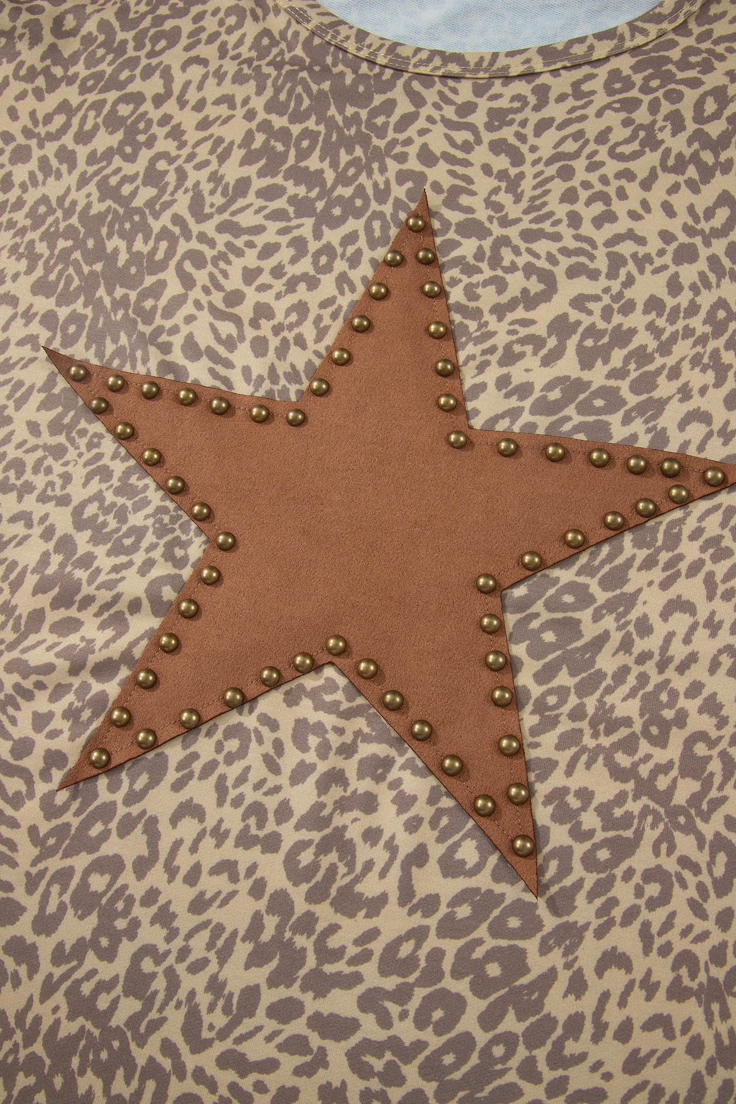 Khaki Leopard Retro Studded Star Patch Loose Tee-Tops/Tops & Tees-[Adult]-[Female]-2022 Online Blue Zone Planet