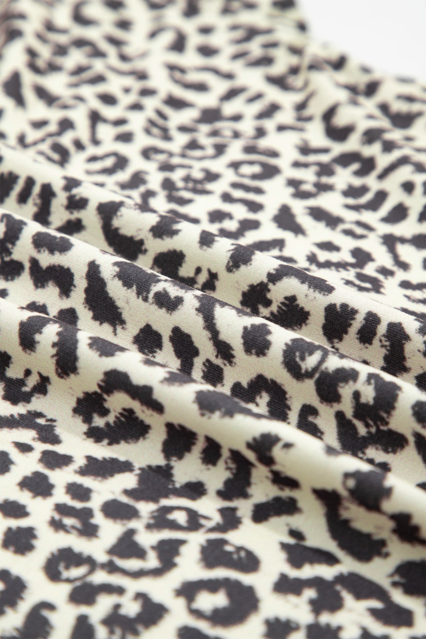White Contrast V Neck Varsity Short Sleeve Leopard Top-Tops/Tops & Tees-[Adult]-[Female]-2022 Online Blue Zone Planet