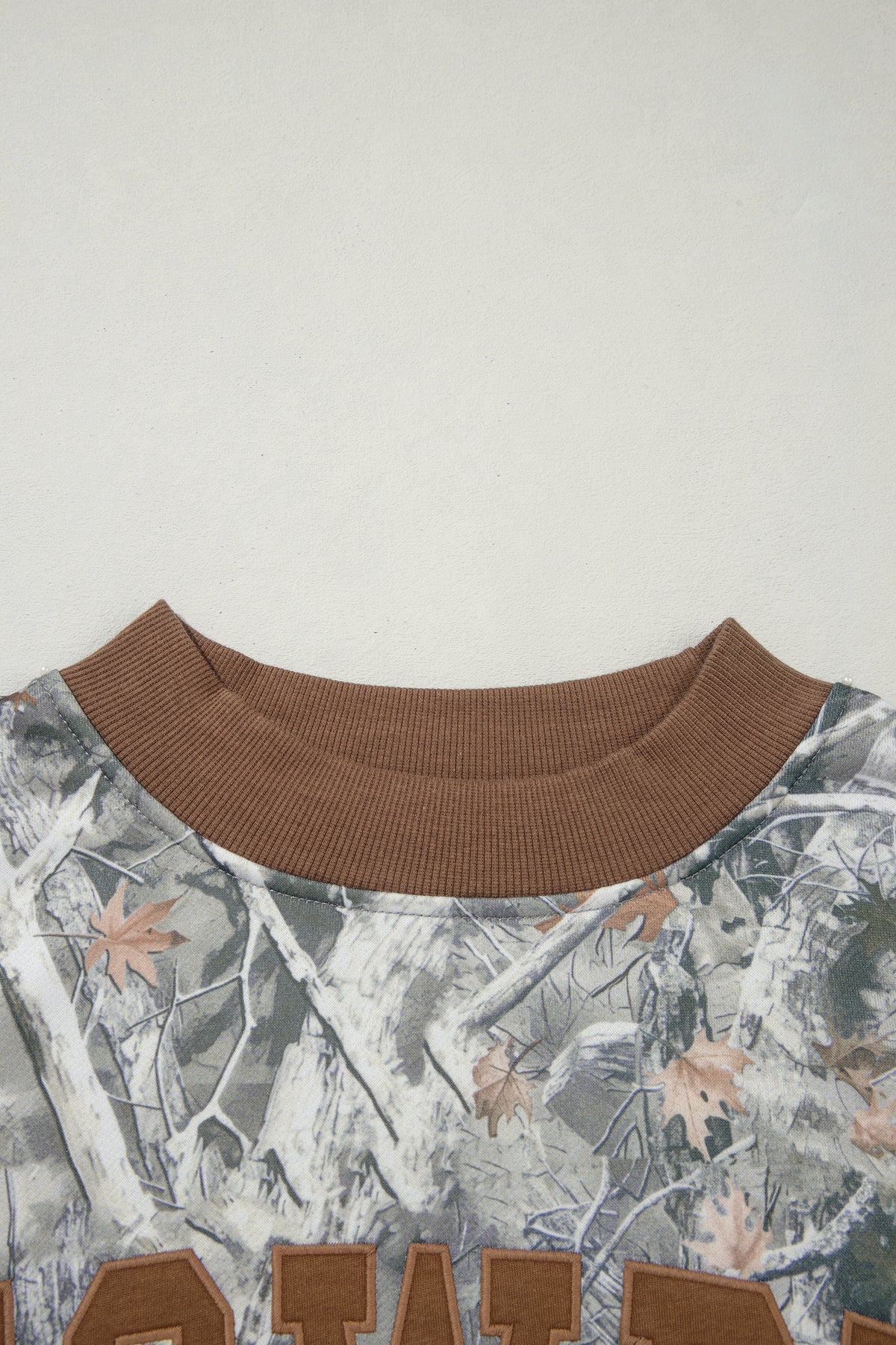 Beige Western Mallard Letter Print Baggy Pullover Sweatshirt-Tops/Sweatshirts & Hoodies-[Adult]-[Female]-2022 Online Blue Zone Planet