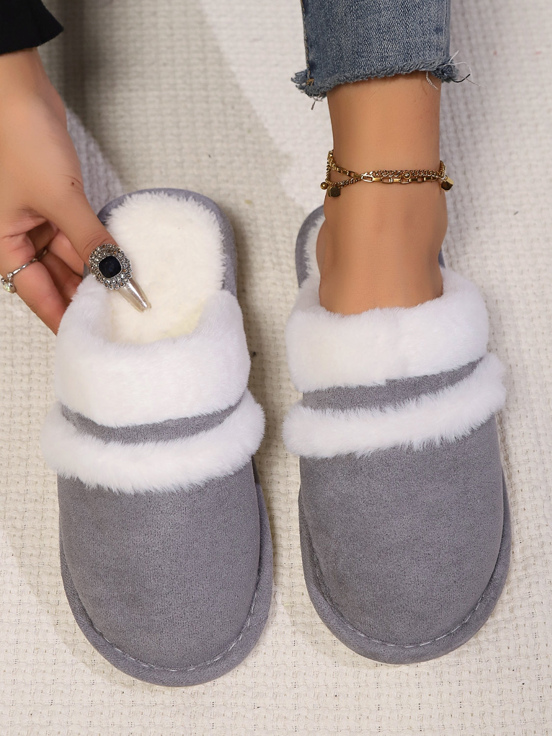 Contrast Faux Fur Round Toe Slippers-SHOES-[Adult]-[Female]-2022 Online Blue Zone Planet