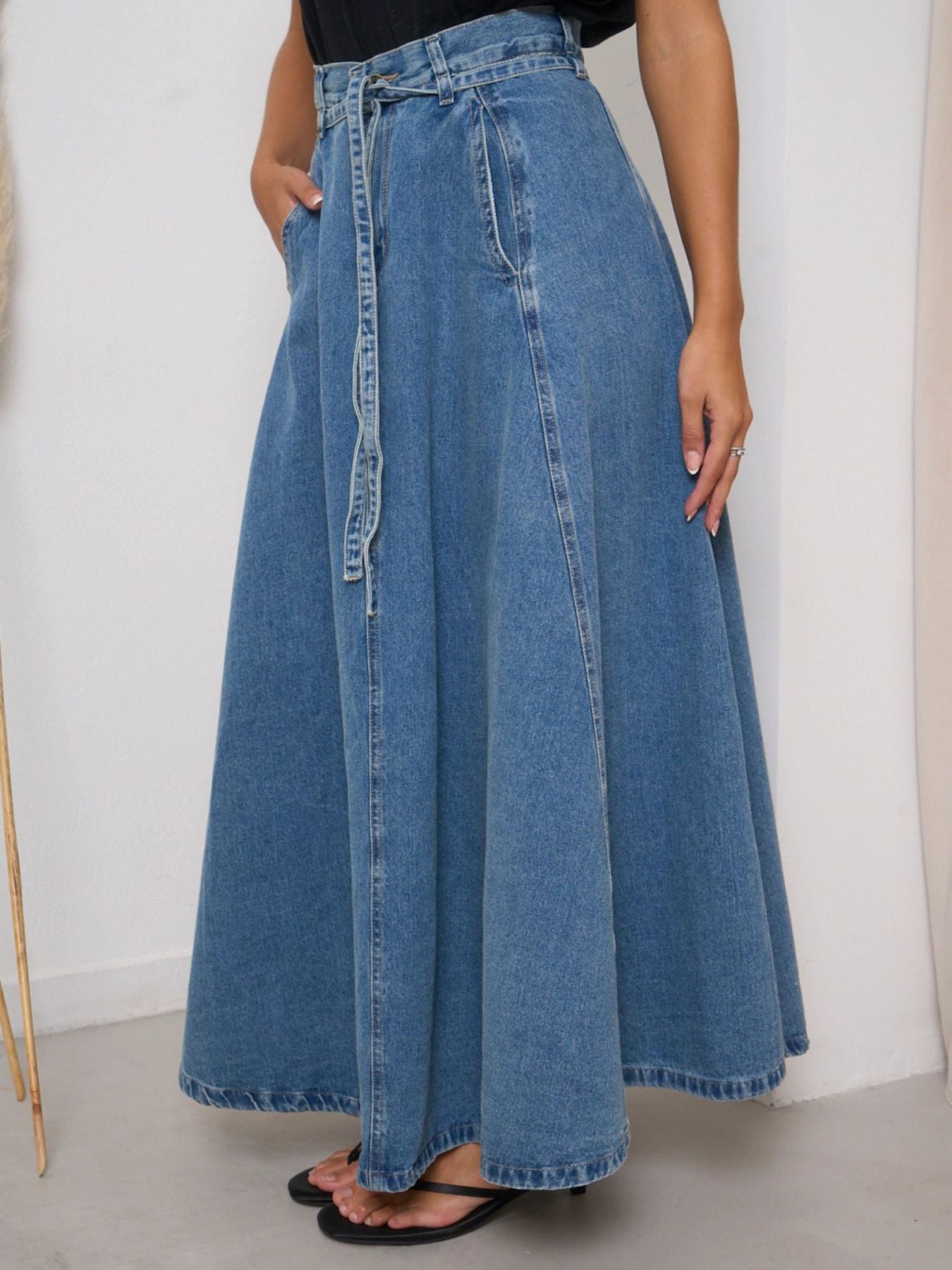 19d20e82-f8fd-4d35-89ab-b4e0db5d3952-Max