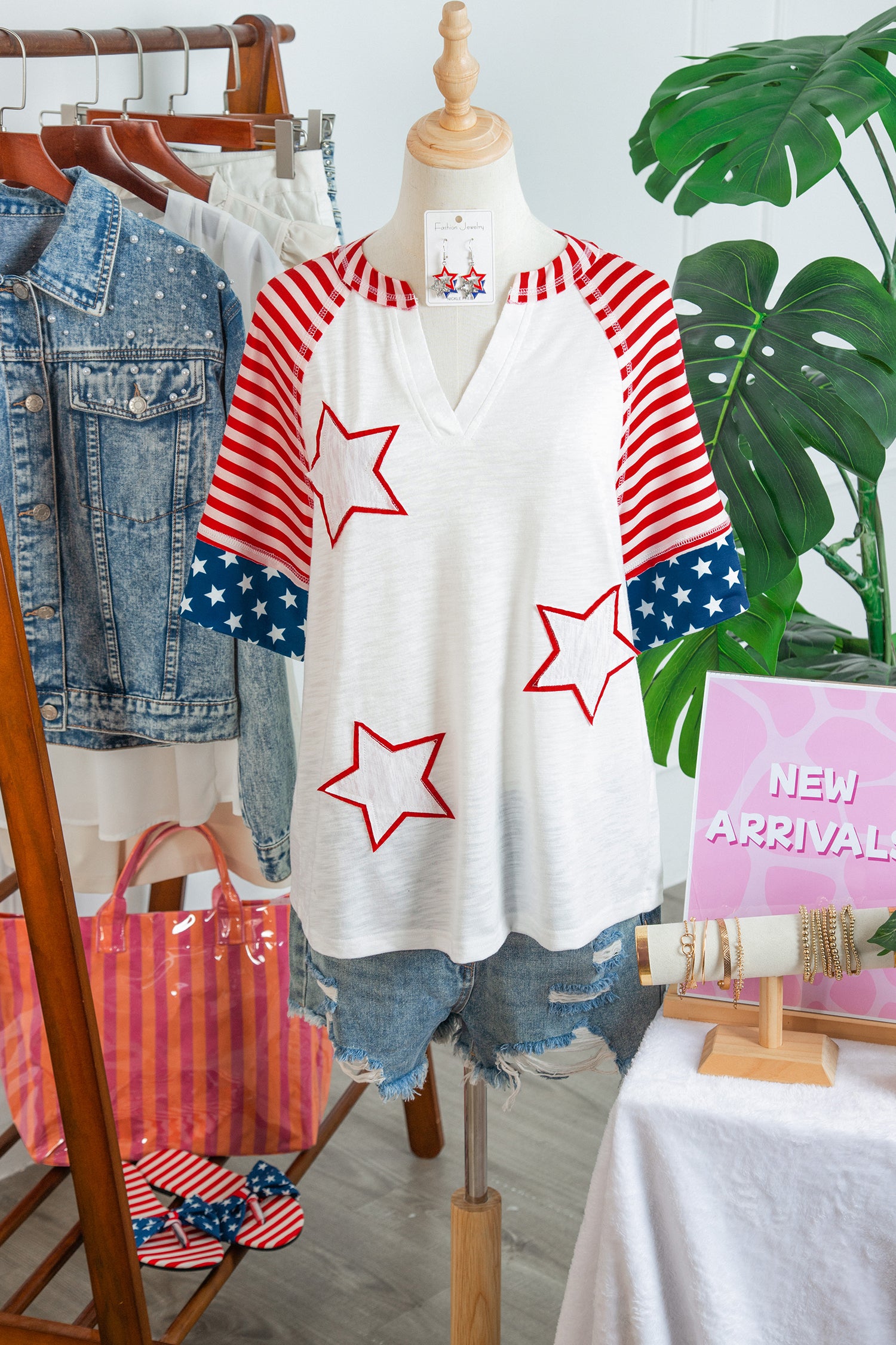 Fiery Red Star Detail Flag Inspired Short Sleeve Top-Tops/Tops & Tees-[Adult]-[Female]-2022 Online Blue Zone Planet