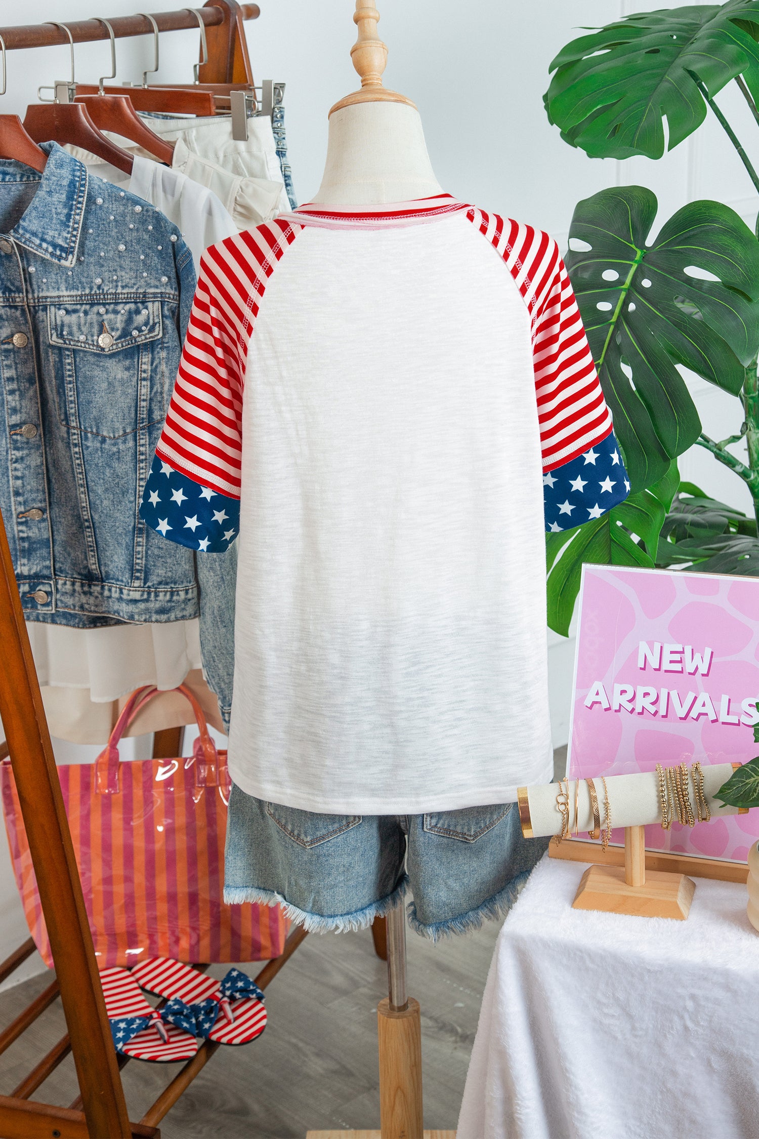 Fiery Red Star Detail Flag Inspired Short Sleeve Top-Tops/Tops & Tees-[Adult]-[Female]-2022 Online Blue Zone Planet