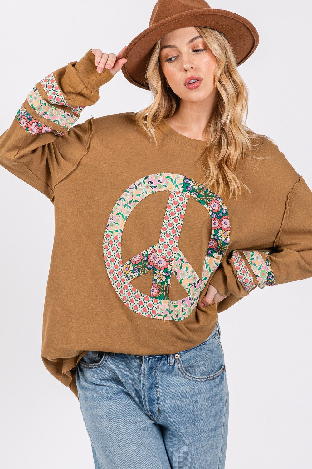 SAGE + FIG Peace Applique Patch Long Sleeve Top-TOPS / DRESSES-[Adult]-[Female]-2022 Online Blue Zone Planet