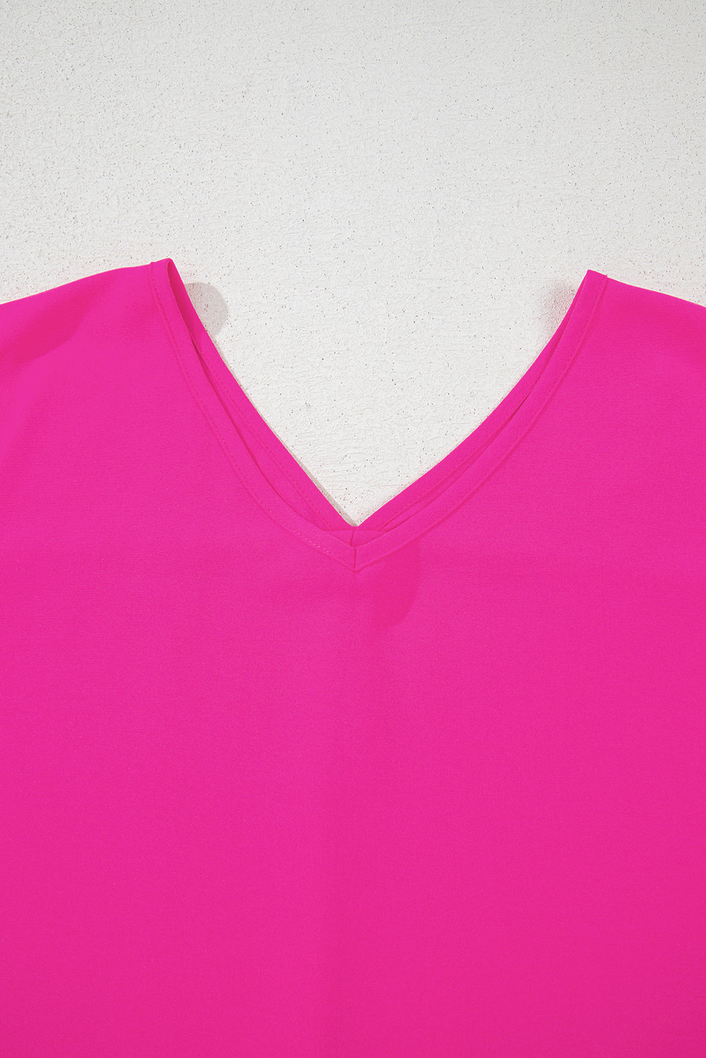 Bright Pink Seamed Back High Low Hem V Neck Cuffed Sleeve Plus Size Tee-Plus Size/Plus Size Tops/Plus Size Tops & Tees-[Adult]-[Female]-2022 Online Blue Zone Planet