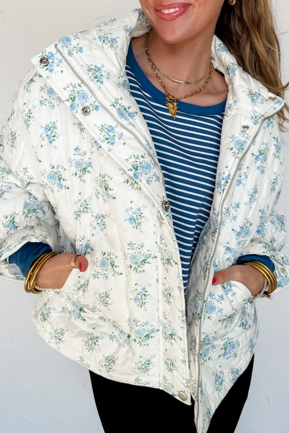 Sky Blue Floral Quilted Flounced Sleeve Casual Puffer Coat